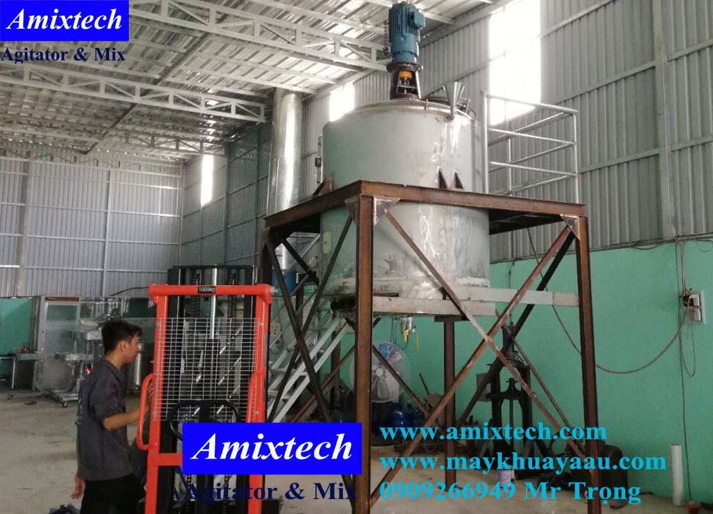 bồn khuấy trộn công nghiệp tank-03