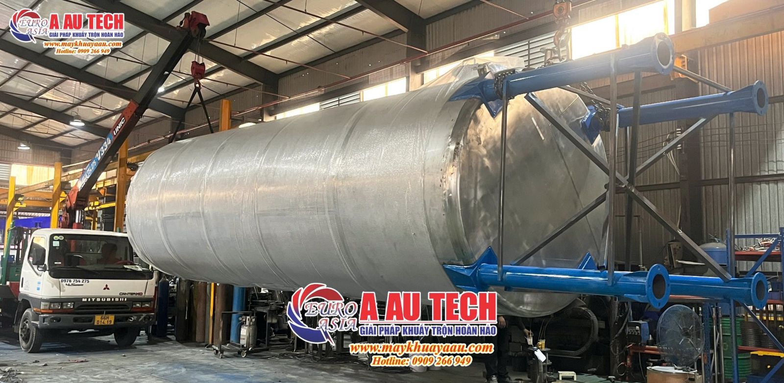 giao hàng bồn khuấy sơn 4