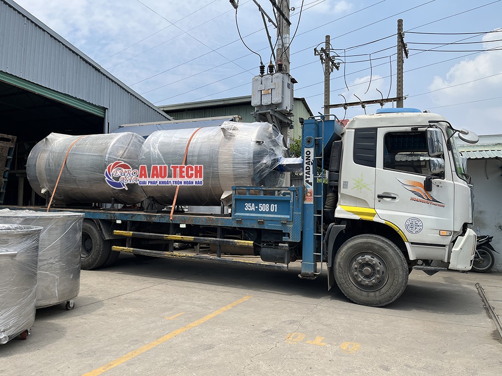 giao hàng bồn khuấy sơn