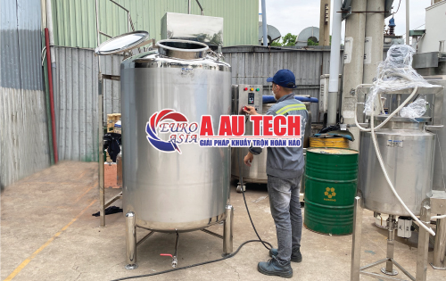 Bồn khuấy nắp kín 