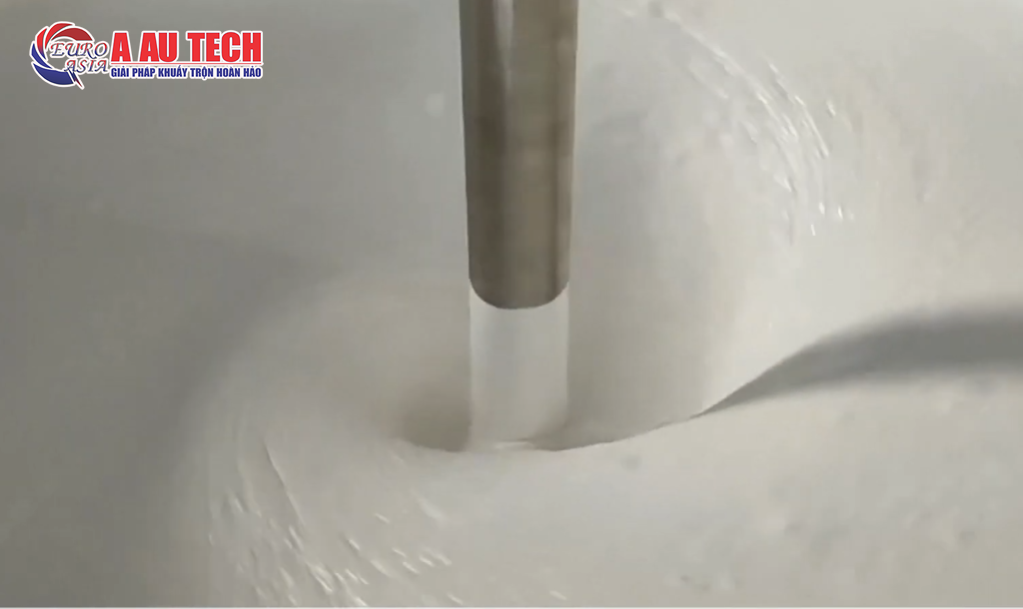 cánh khuấy trộn sơn