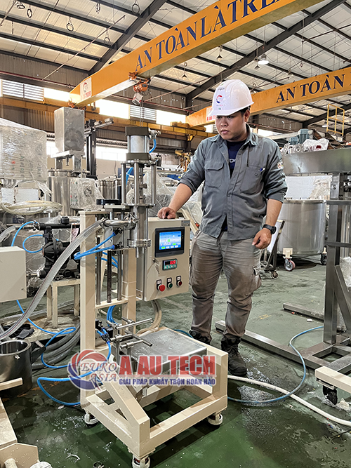 máy chiết rót sơn tự động