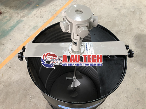 máy khuấy khí nén gá phuy 200 lít