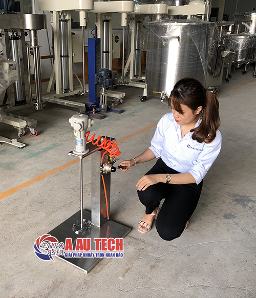 máy khuấy khí nén tự động 20 lít