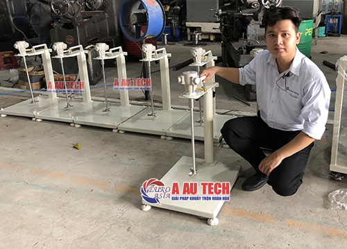 máy khuấy khí nén nâng tay 