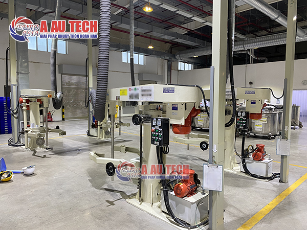 máy khuấy sơn phòng nổ 2