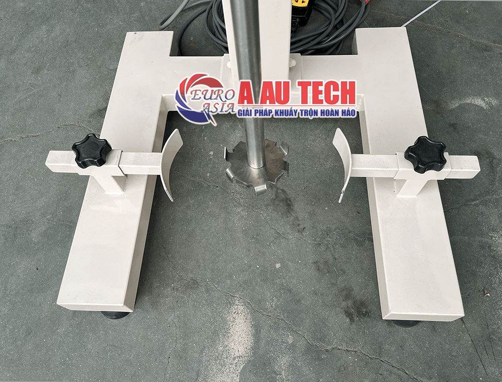 cánh khuấy sơn thí nghiệm