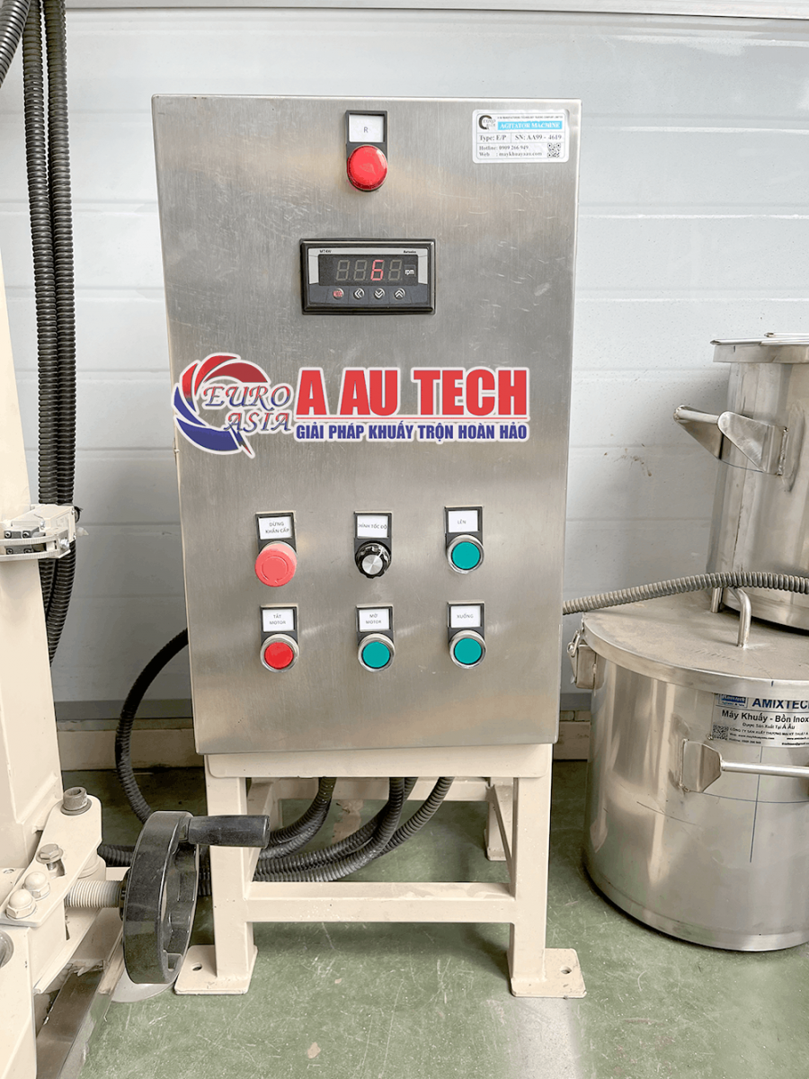 tủ điều khiển