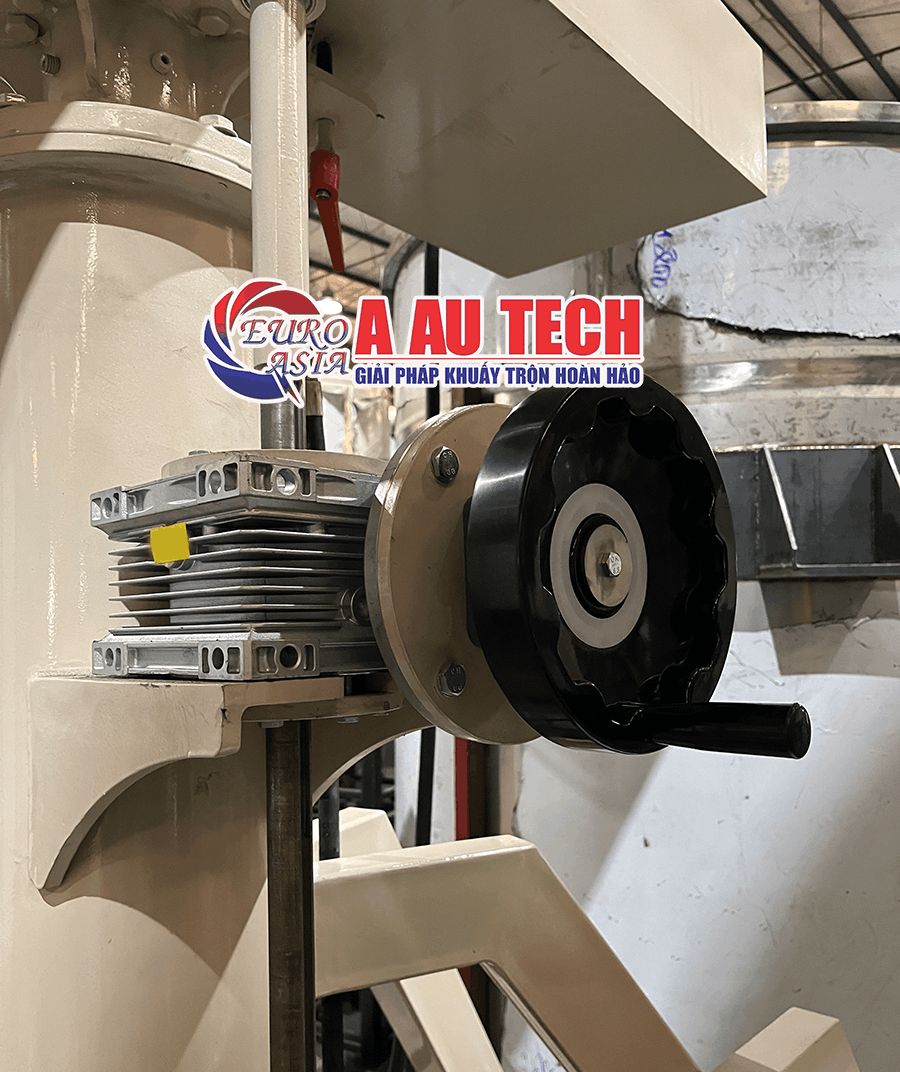 hệ thống tay quay