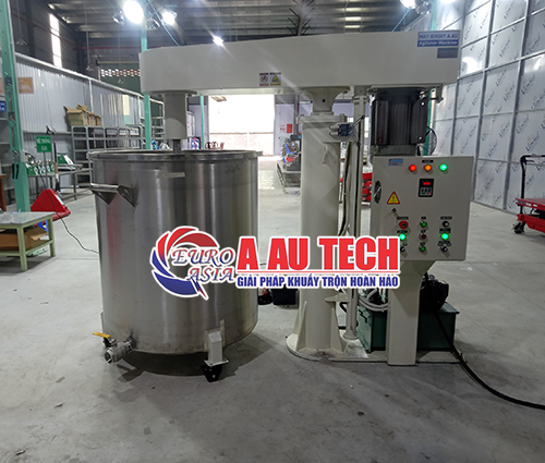 máy khuấy sơn công nghiệp 300 lít