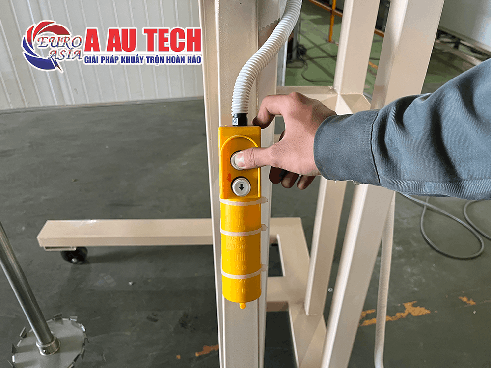 remote điều khiền