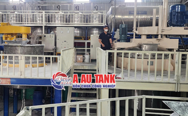 Bàn giao hệ thống máy khuấy sơn 5000 lít lắp trên sàn thao tác tại nhà máy khách hàng