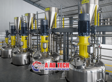 Hệ Thống Bồn Khuấy Sơn Tự Động Cho Dây Chuyền Sản Xuất Hiện Đại